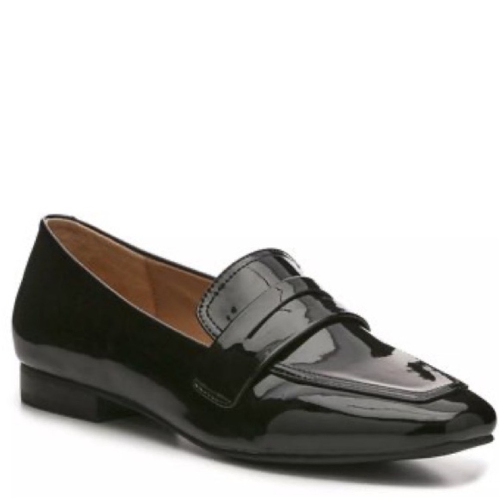 Steve Madden Black Patent Leather Loafers